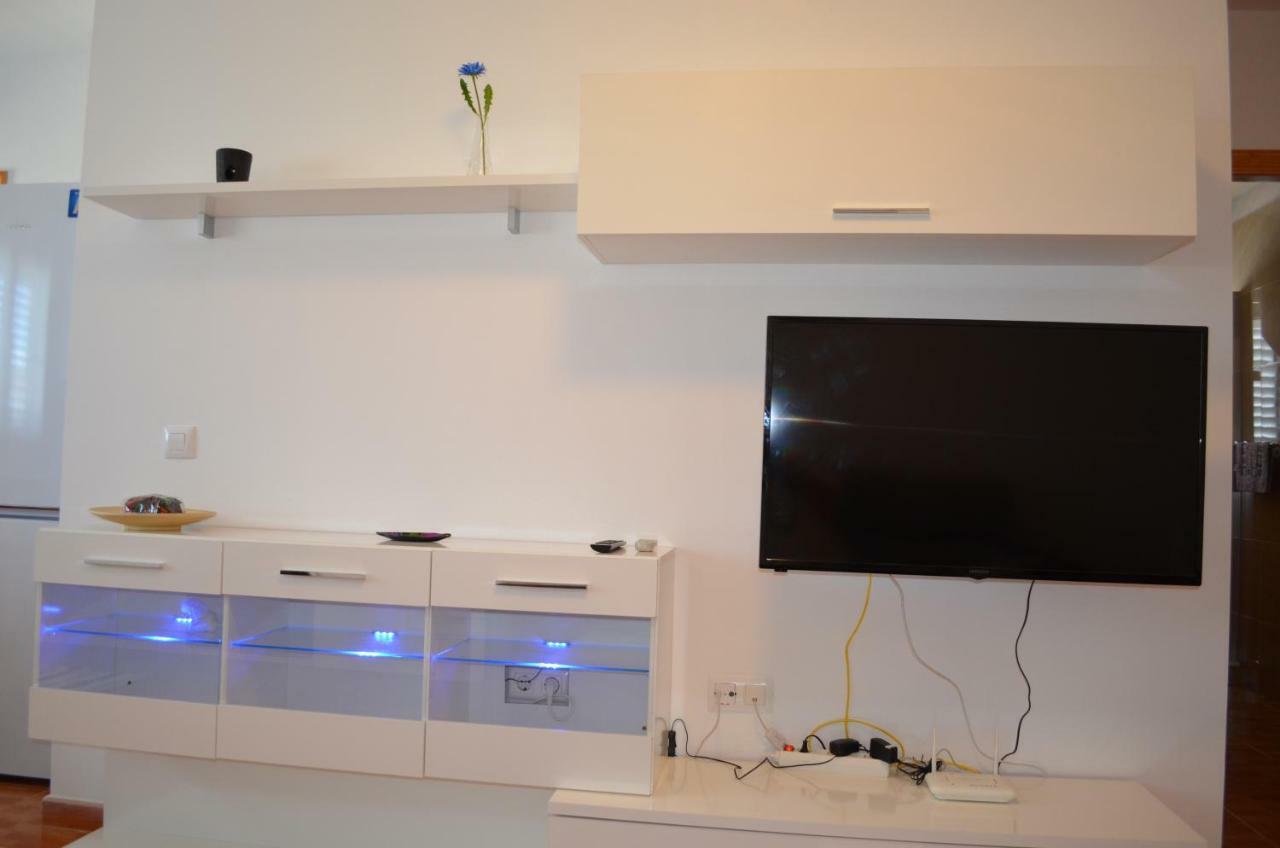 Vv Sarmiento Apartment เบซินดาริโอ ภายนอก รูปภาพ
